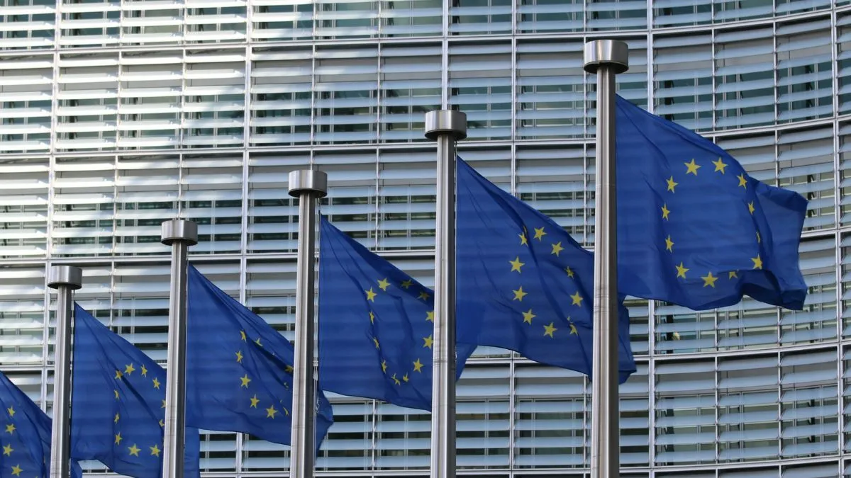 AI Act, article 50 : quelles obligations pour les contenus générés par IA ?